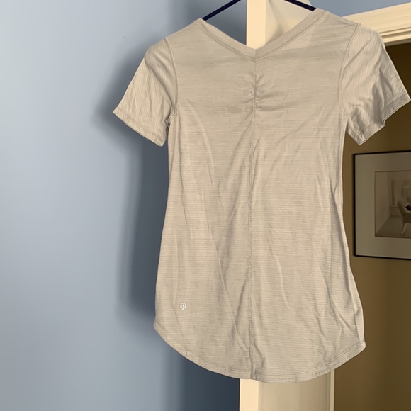 Exercise tee shirt. - Picture 2 of 3